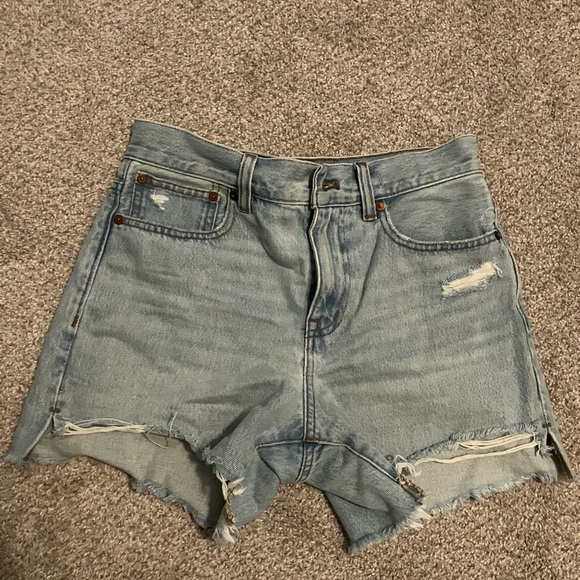 Madewell Relaxed Mid-Length Denim Shorts NWT - Picture 5 of 8
